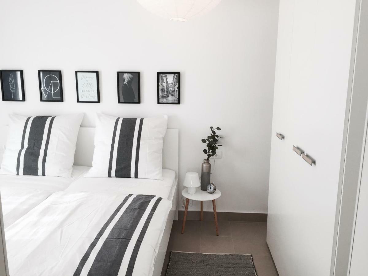 Apartmani Zivaljic Трогир Экстерьер фото